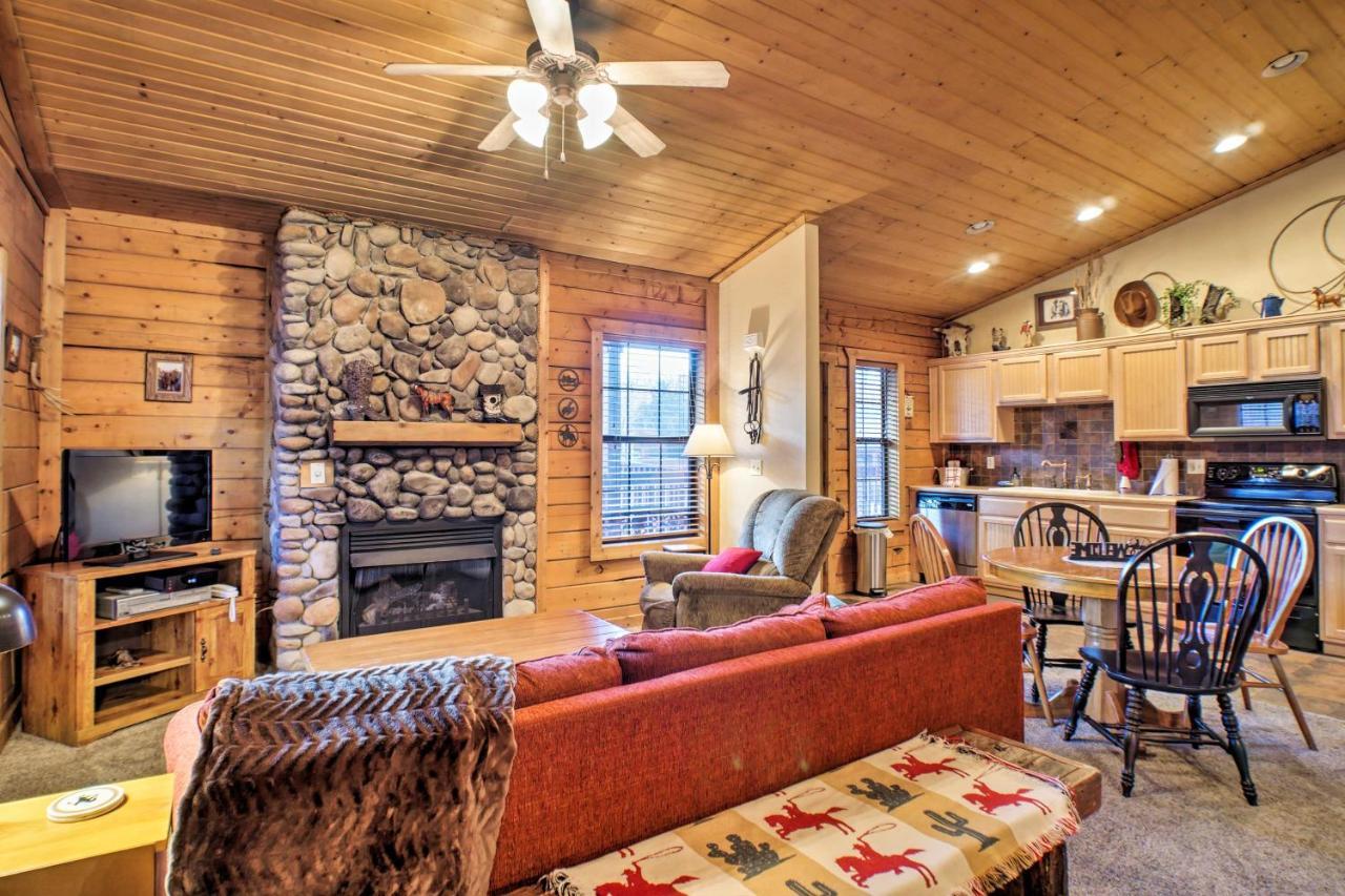 Appartement Cabin-Style Studio Right Off The Branson Strip! Extérieur photo